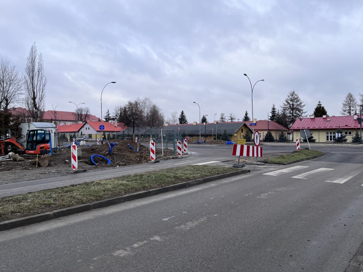 Rozbudowa skrzyżowania ul. Lwowskiej i ul. Mieszka I [luty 2023]